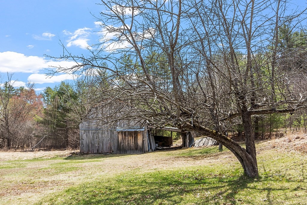455 Tully Road Orange, MA 01364 - Photo 33 of 42 Gallery Image 33