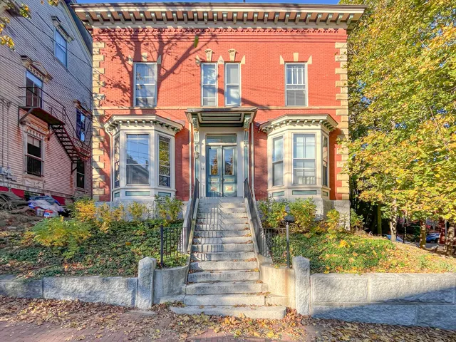 $399,999 | 14 Mellen Street, Unit 1L, Portland, ME 04101