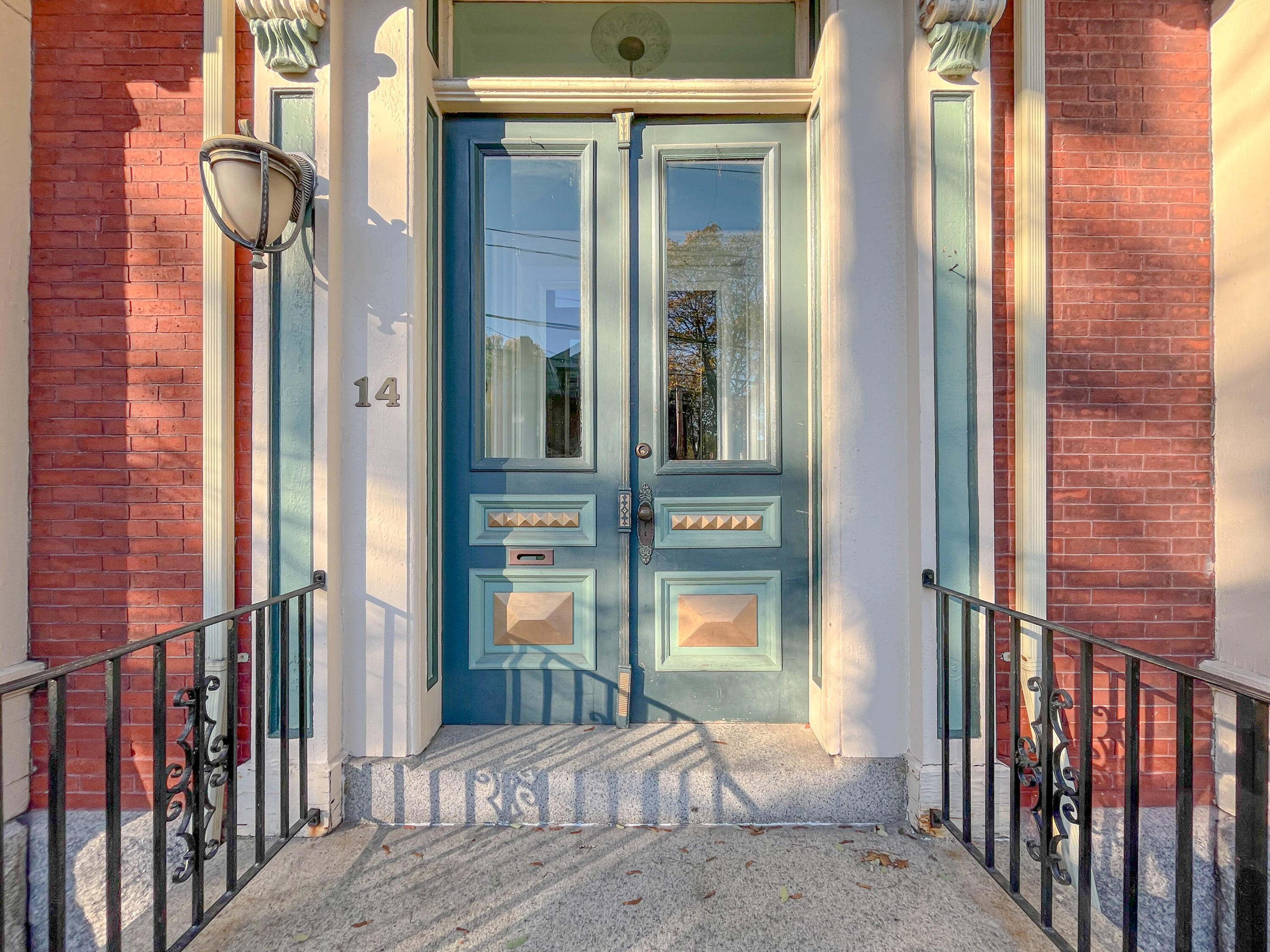 14 Mellen Street, Unit 1L Portland, ME 04101 - Photo 2 of 60 14 Mellen St Apt 1L Portland -2