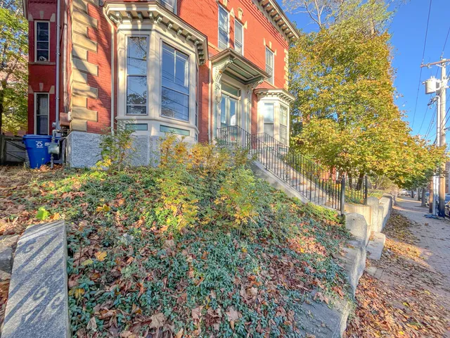 $399,999 | 14 Mellen Street, Unit 1L, Portland, ME 04101