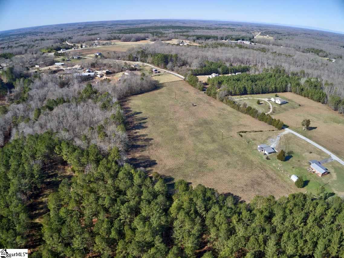 414 Crawford Road Gray Court, SC 29645 - Photo 6 of 18
