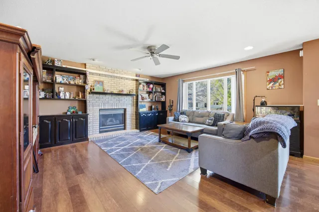 $474,900 | 26 Oak Circle South, Moorhead, MN 56560