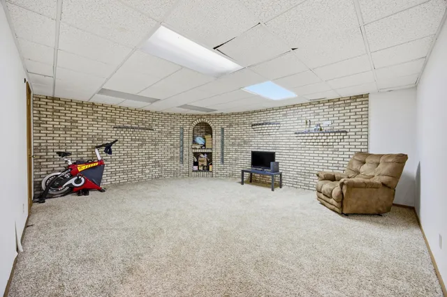 $474,900 | 26 Oak Circle South, Moorhead, MN 56560