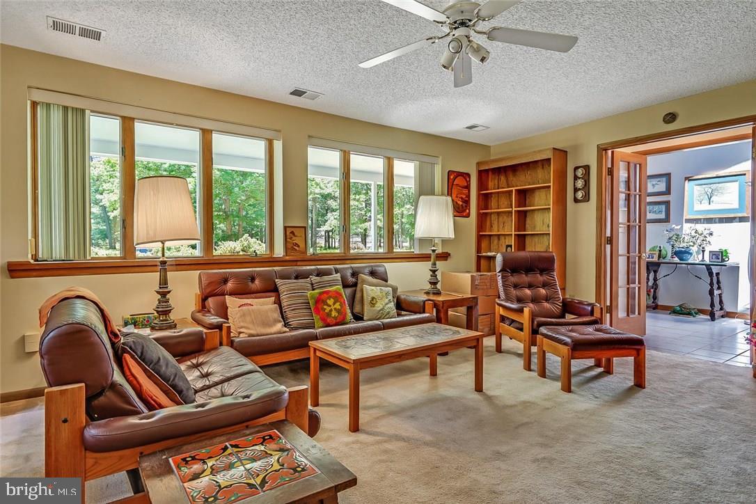 15 Jones Road Barnegat, NJ 08005 - Photo 4 of 34