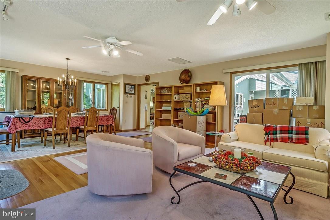 15 Jones Road Barnegat, NJ 08005 - Photo 5 of 34