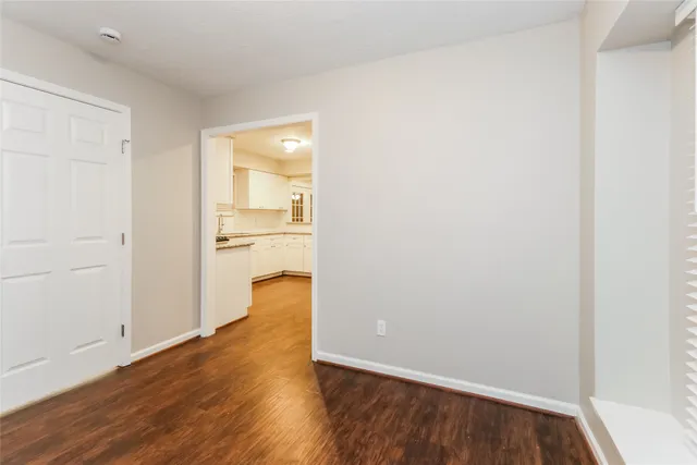 $2,070 | 647 Mosswood Drive, Conroe, TX 77302