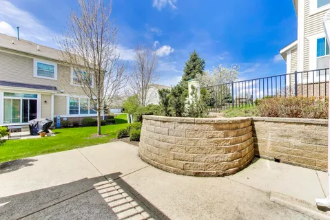 $479,900 | 2348 North Brett Lane, Palatine, IL 60074
