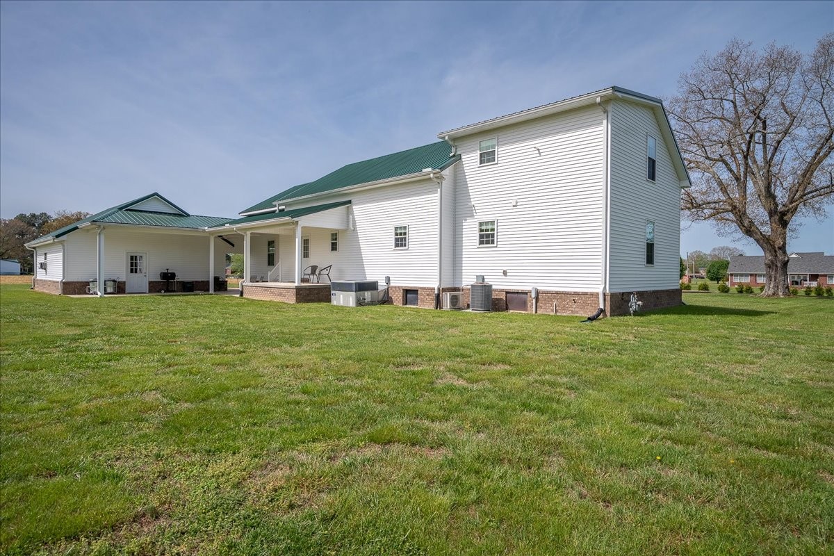 40 R B Brown Leoma, TN 38468 - Photo 30 of 89