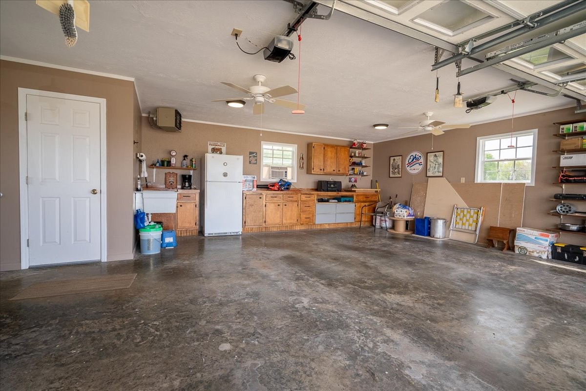 40 R B Brown Leoma, TN 38468 - Photo 62 of 89