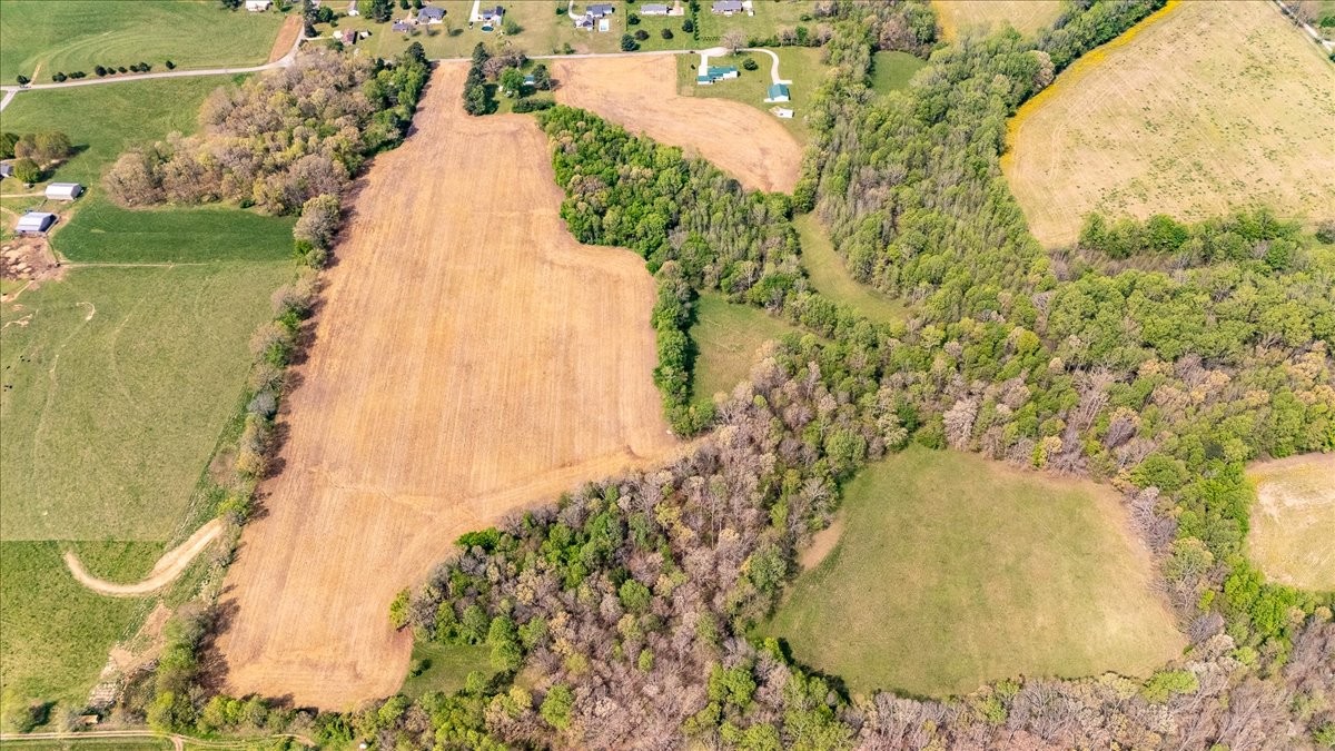 40 R B Brown Leoma, TN 38468 - Photo 69 of 89