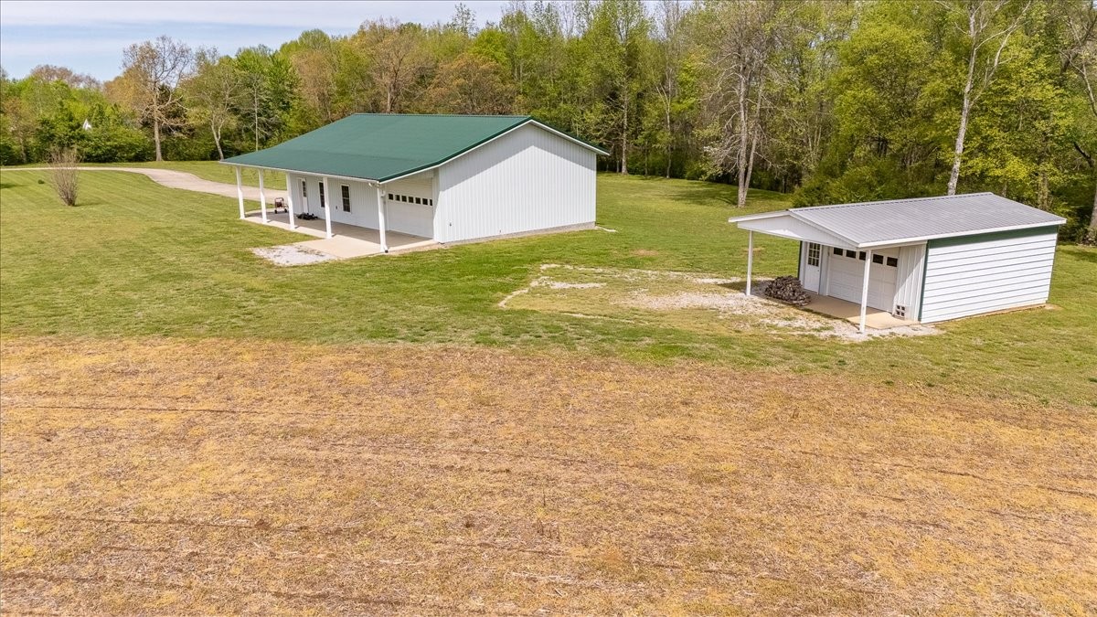 40 R B Brown Leoma, TN 38468 - Photo 82 of 89