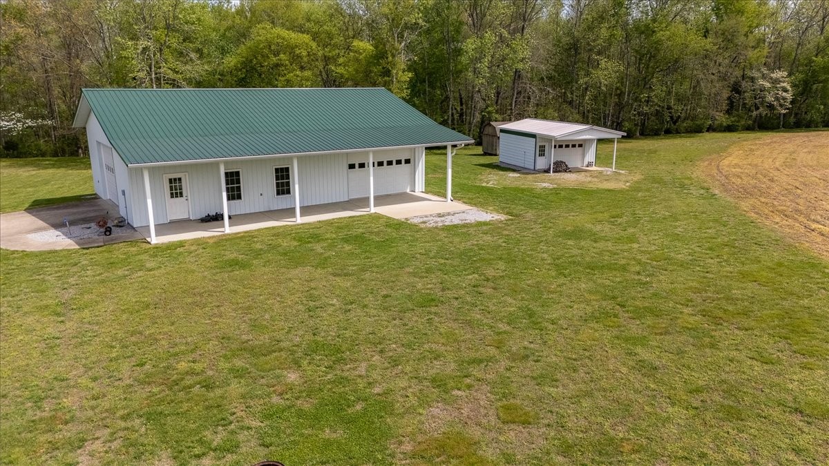 40 R B Brown Leoma, TN 38468 - Photo 84 of 89