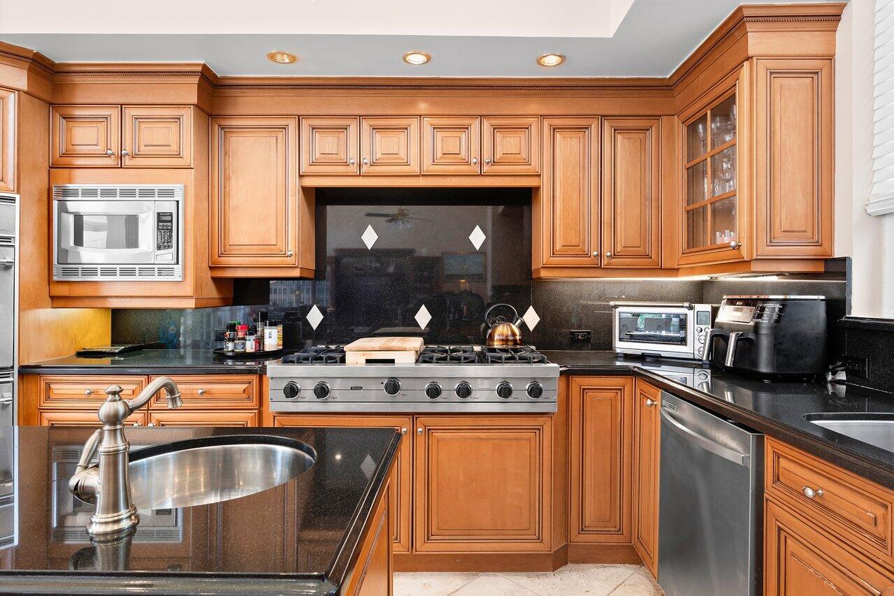 16467 Brookfield Estates Way Delray Beach, FL 33446 - Photo 25 of 78 16467 Brookfield Estates