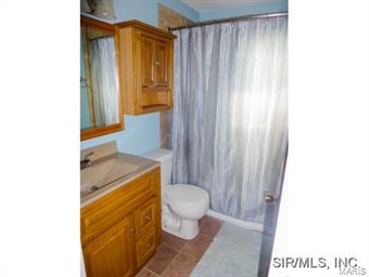418 Doerr Street Roxana, IL 62084 - Photo 11 of 21 Gallery Image 11