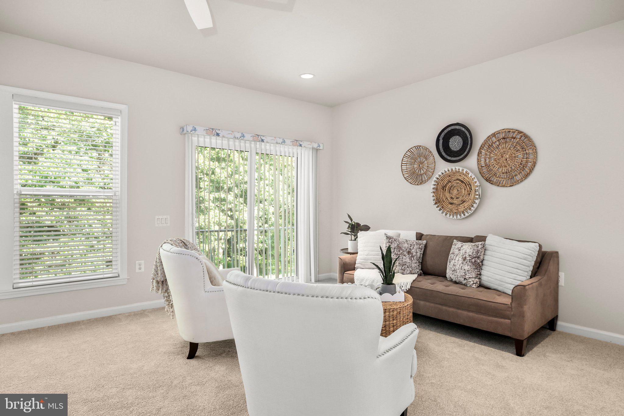 14 Sugargrove Court Fredericksburg, VA 22406 - Photo 17 of 63 a living room with furniture and a window
