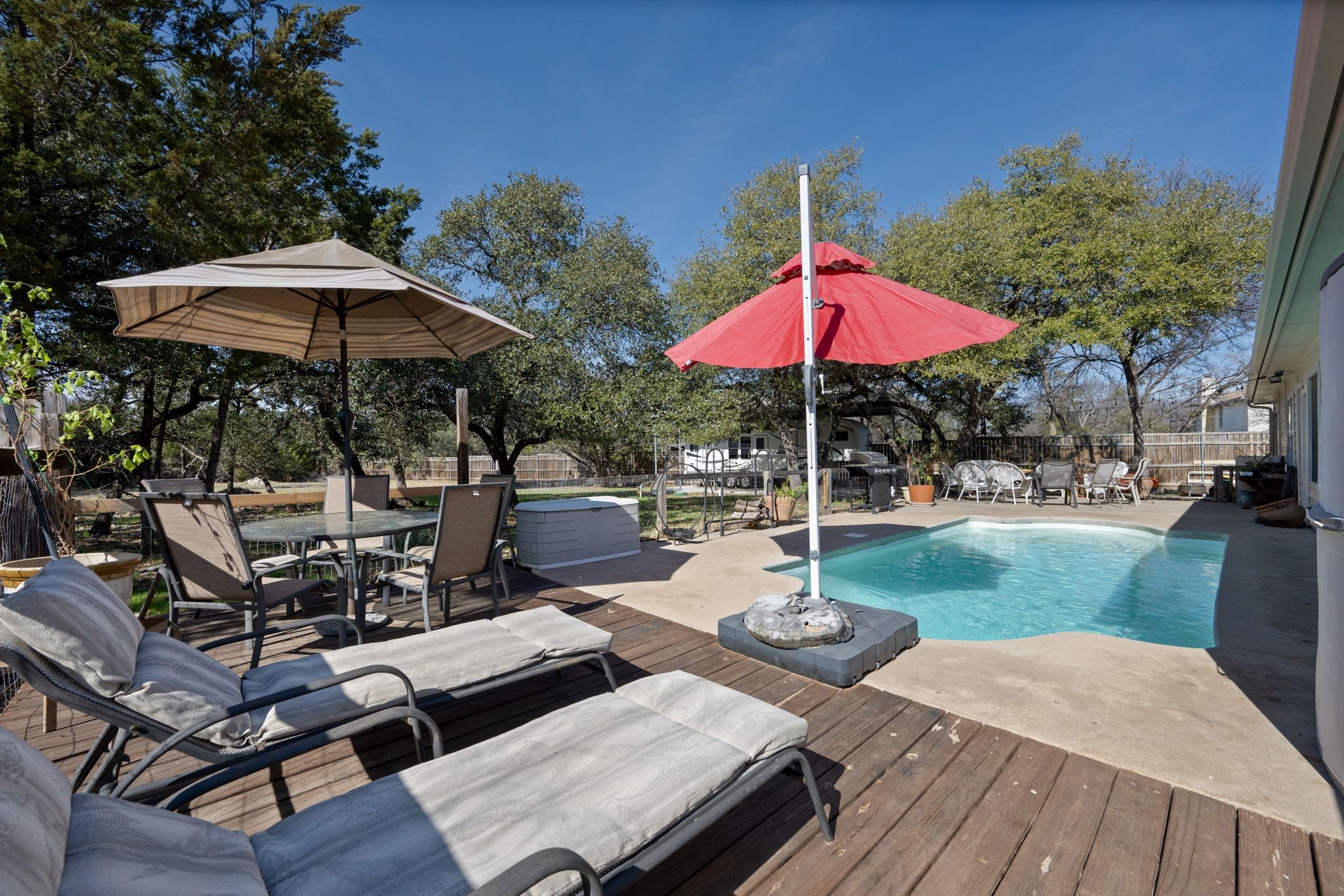 75 Four T Ranch Road Georgetown, TX 78633 - Photo 2 of 32