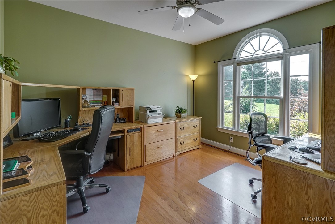 2975 Shaunahs Knoll Road Sandy Hook, VA 23153 - Photo 12 of 31 Gallery Image 12