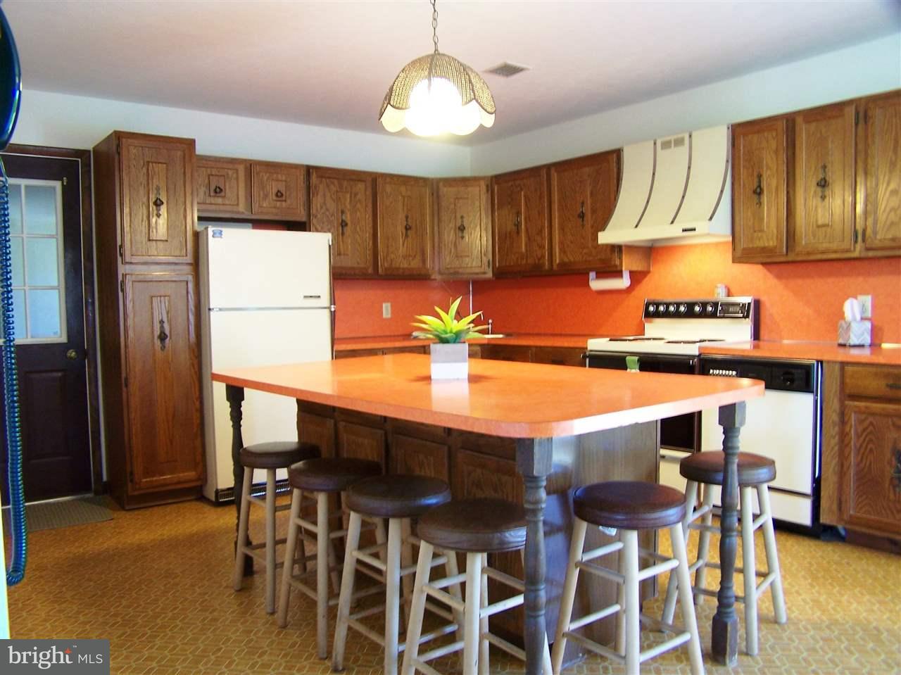 210 Old State Road Shermans Dale, PA 17090 - Photo 4 of 25 Gallery Image 4