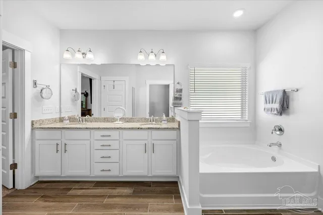 $799,900 | 2792 Inverness Park Drive, Gulf Breeze, FL 32563