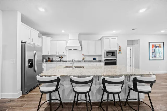 $799,900 | 2792 Inverness Park Drive, Gulf Breeze, FL 32563