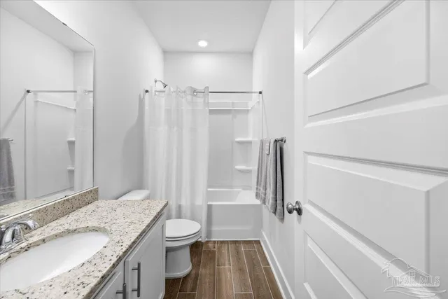 $799,900 | 2792 Inverness Park Drive, Gulf Breeze, FL 32563