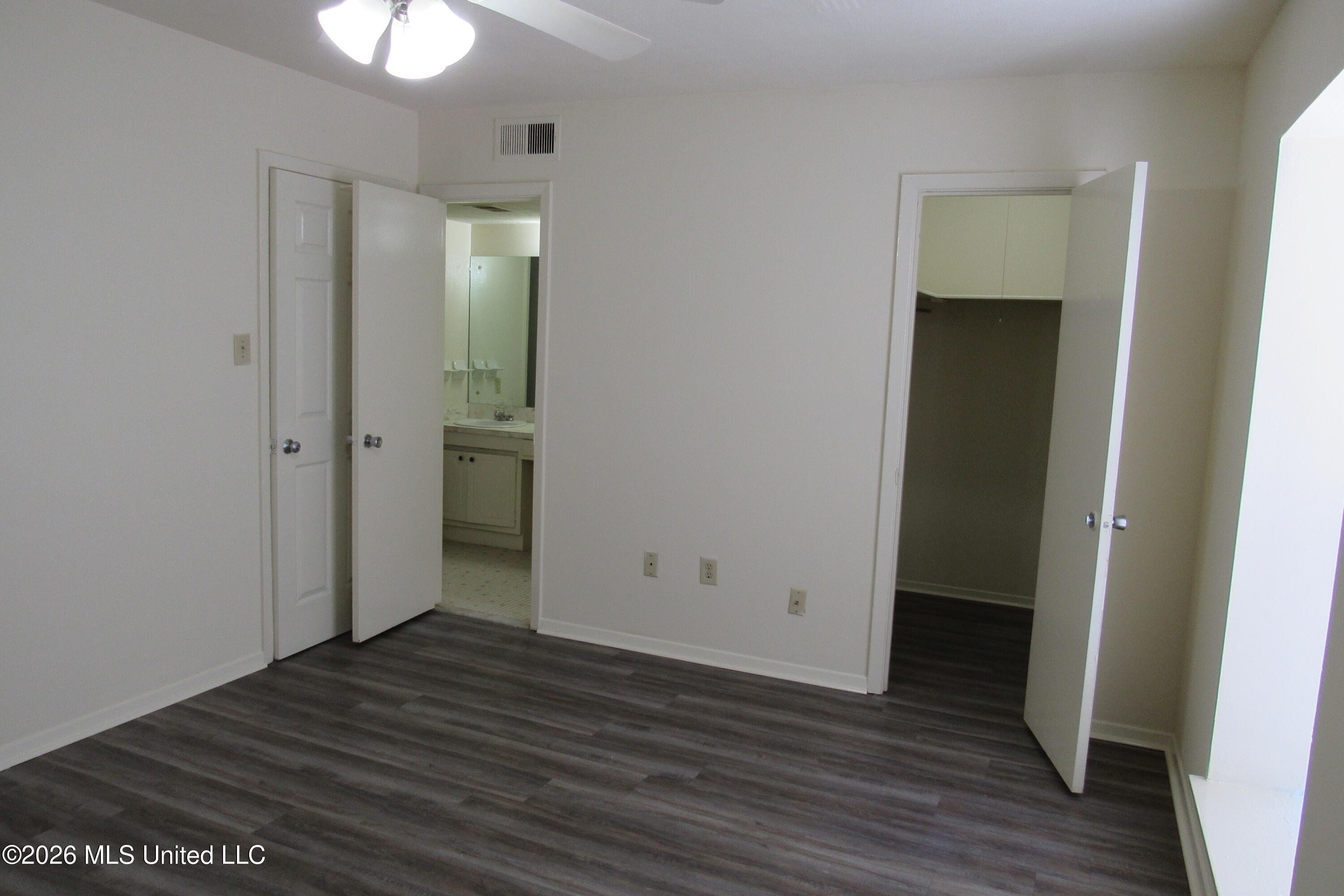 949 Morningside Street, Unit D21 Jackson, MS 39202 - Photo 5 of 13 86CF9C22-2816-4850-985A-350DCBCA7DC2