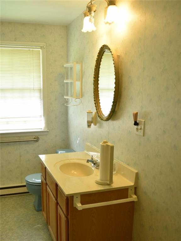 438 Annabessacook Road Winthrop, ME 04364 - Photo 14 of 26 Photo