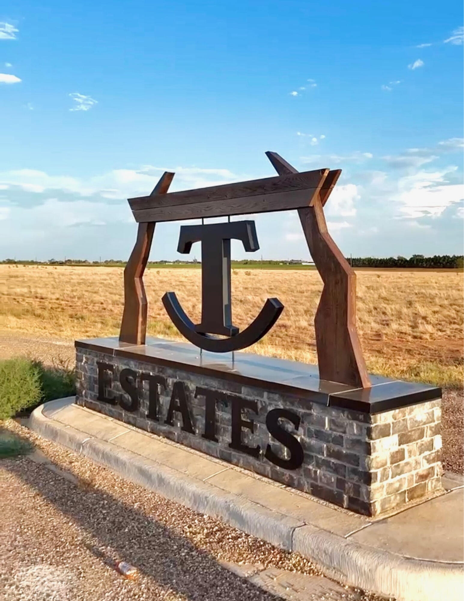 168 South (l3) Ropesville, TX 79358 - Photo 1 of 6 Rockin T Sign