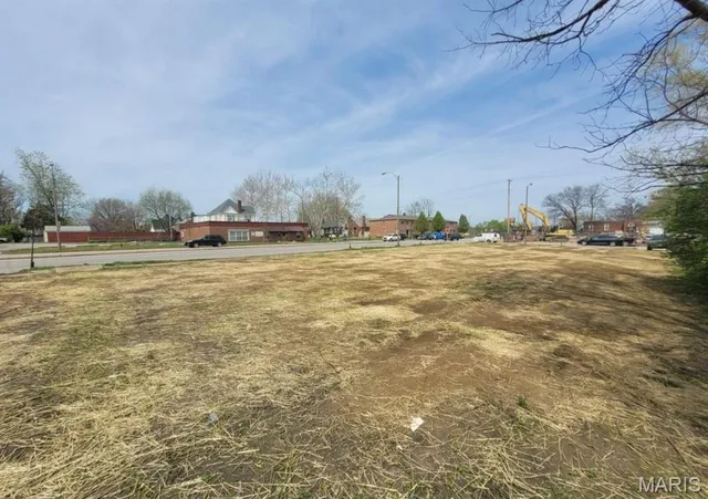 $249,000 | 3308 Jamieson Avenue, St. Louis, MO 63139