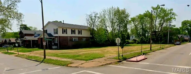 $249,000 | 3308 Jamieson Avenue, St. Louis, MO 63139
