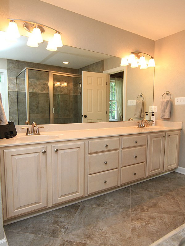 1717 Chestnut Hill Road Wake Forest, NC 27587 - Photo 13 of 25 Whirlpool tub, separate shower, tiled floor. Master Bath/Spa