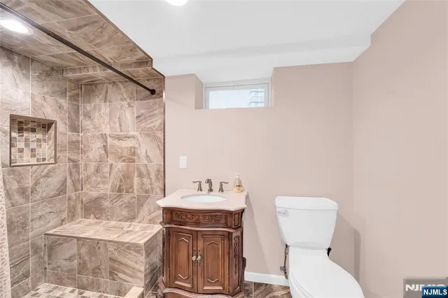 $689,000 | 28 Niagara Street, Dumont, NJ 07628