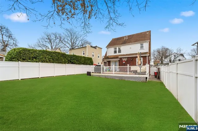 $689,000 | 28 Niagara Street, Dumont, NJ 07628