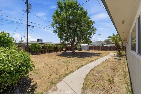 $315,000 | 417 East Magnolia Avenue, Hanford, CA 93230
