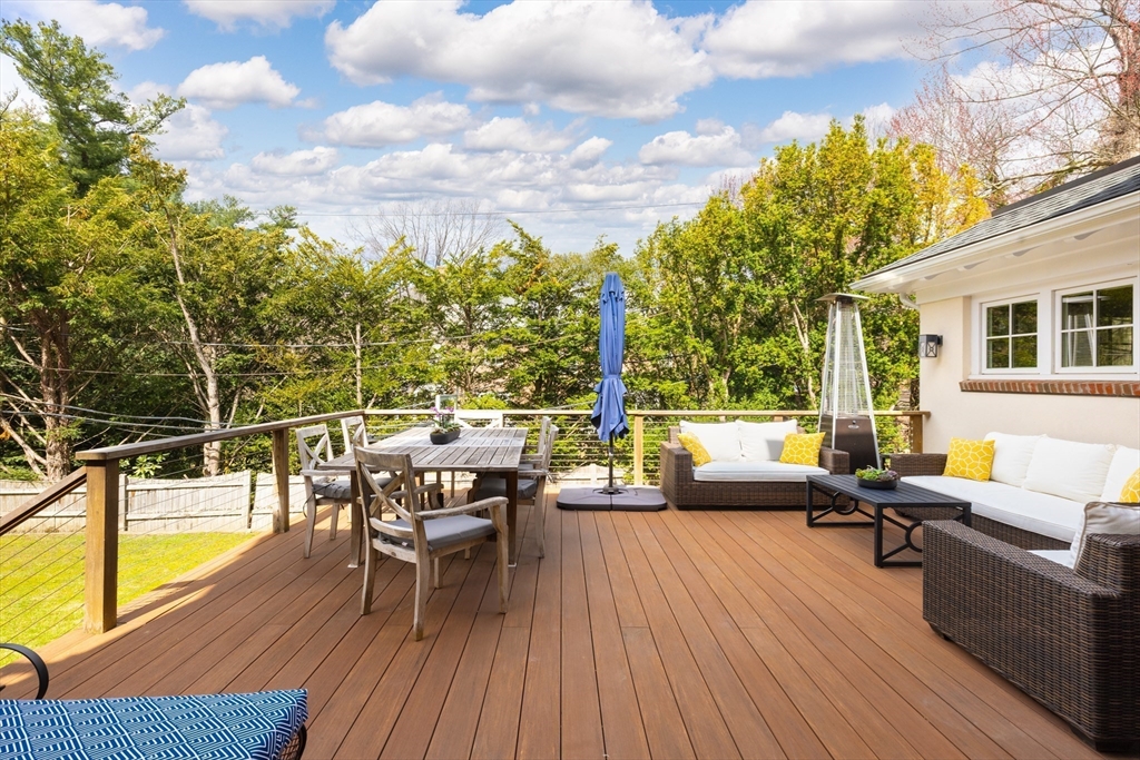 98 Spooner Road Chestnut Hill, MA 02467 - Photo 3 of 14 Gallery Image 3