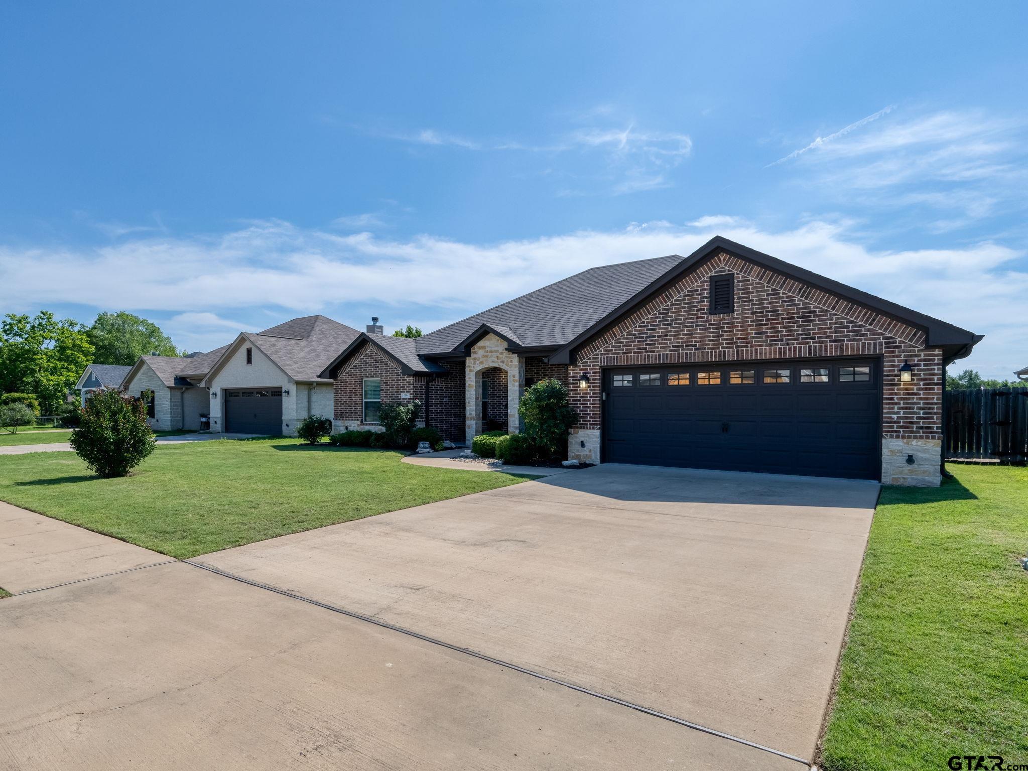 705 Reno Chandler, TX 75758 - Photo 34 of 36