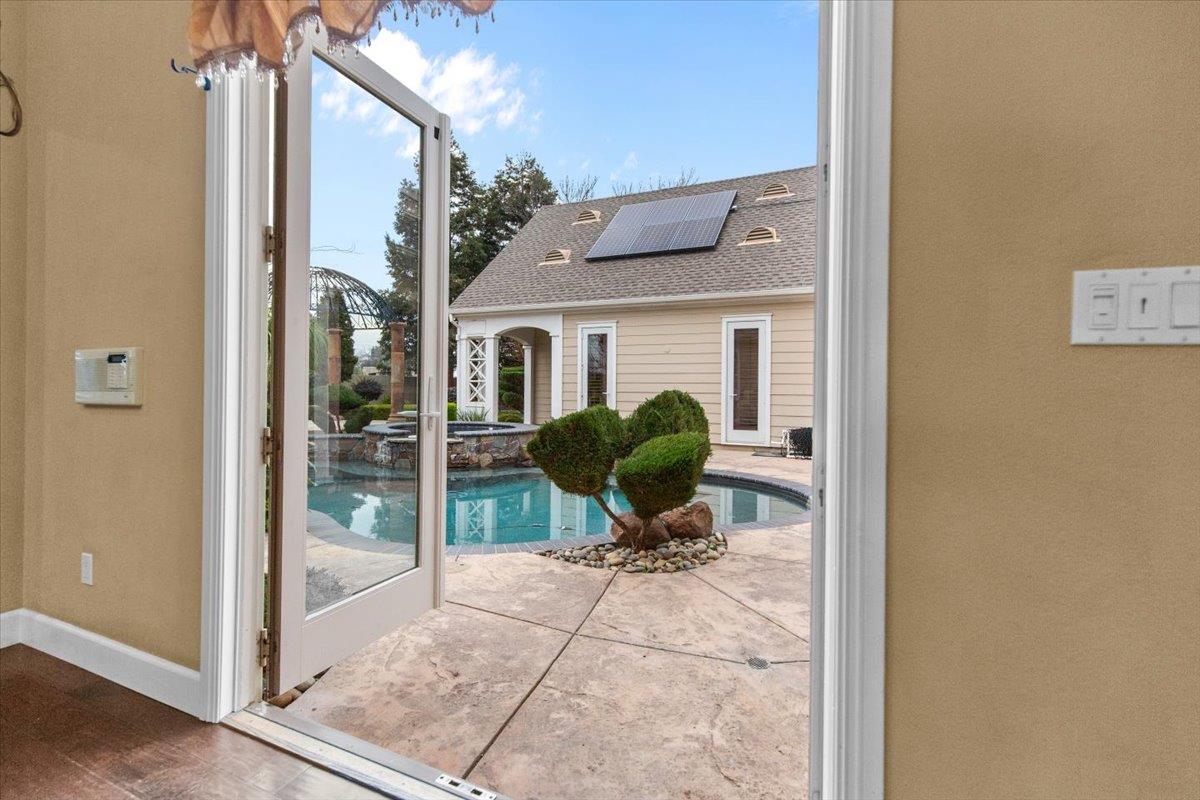 3168 Hutton Place Tracy, CA 95377 - Photo 28 of 94