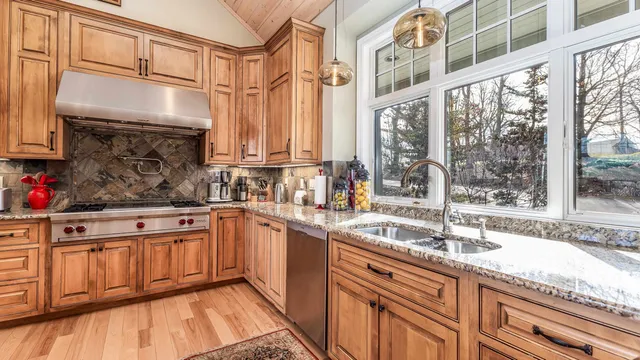 $1,299,000 | 39 Stony Point, Galena, IL 61036