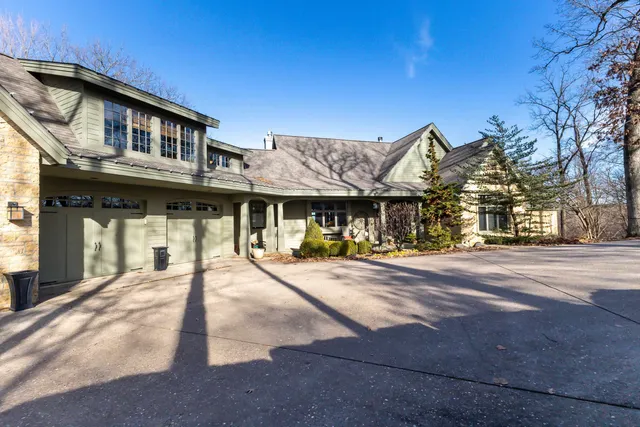 $1,299,000 | 39 Stony Point, Galena, IL 61036