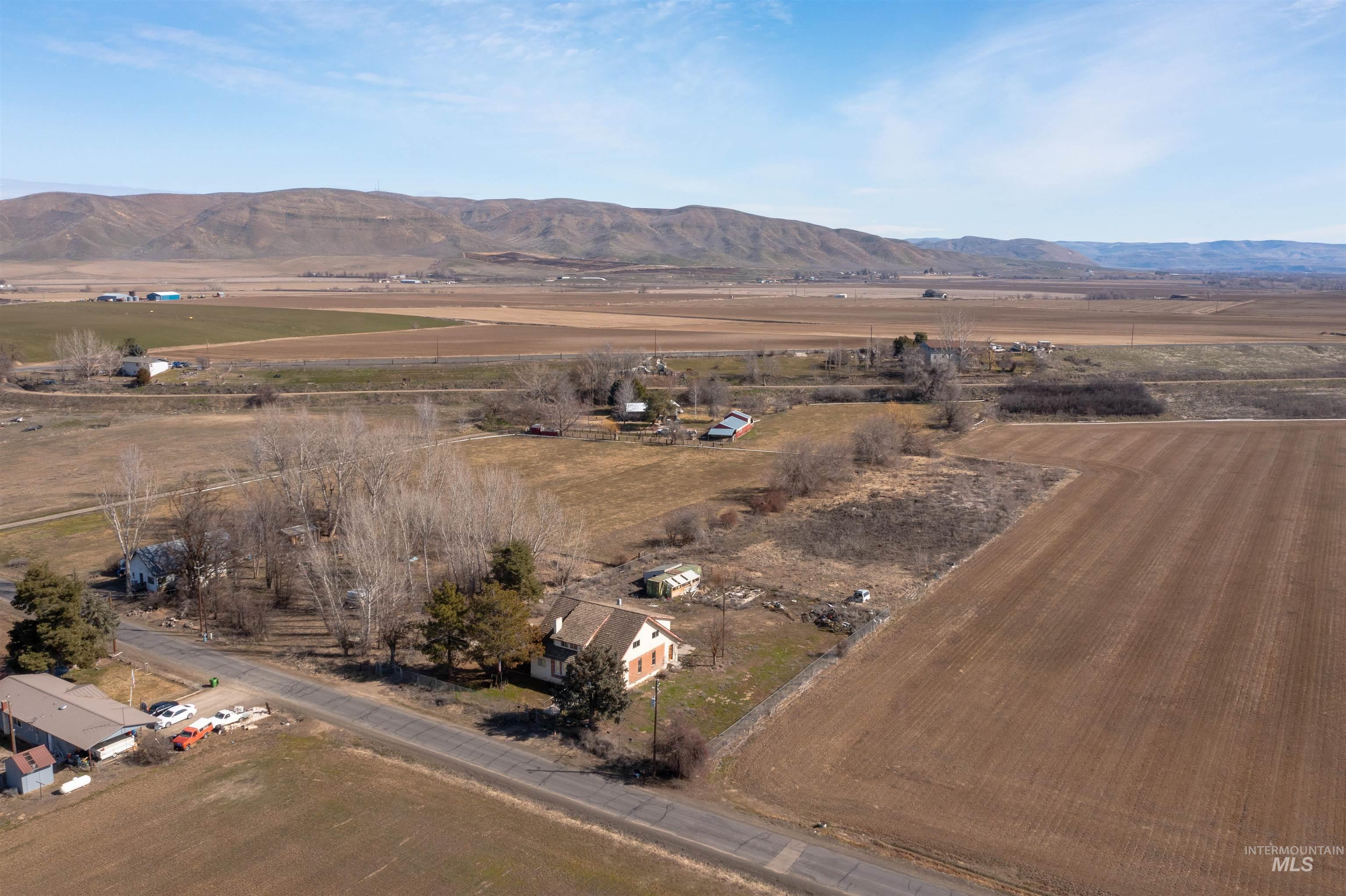 548 Day Road Weiser, ID 83672 - Photo 4 of 22