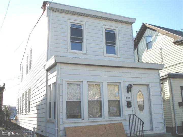 420 Ridgeway Street Gloucester City, NJ 08030 - Photo 1 of 25