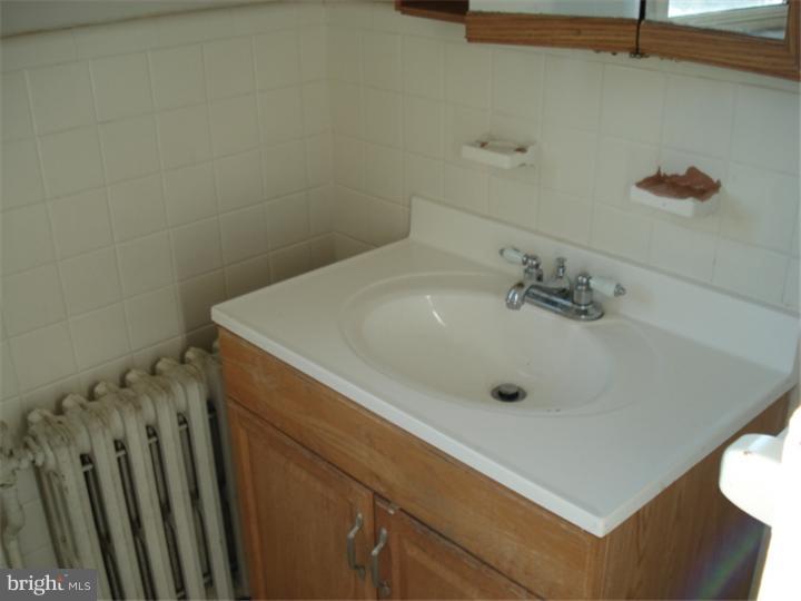 420 Ridgeway Street Gloucester City, NJ 08030 - Photo 17 of 25