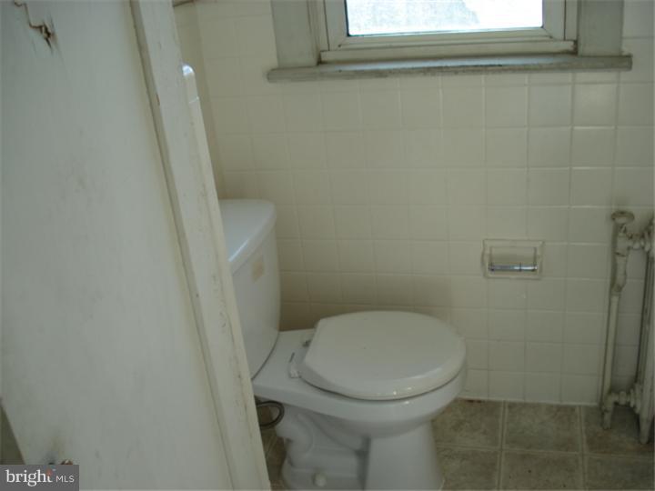 420 Ridgeway Street Gloucester City, NJ 08030 - Photo 18 of 25