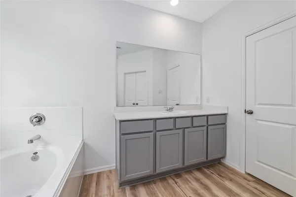 $2,200 | 5315 Sleepy Fox Lane, Richmond, TX 77469