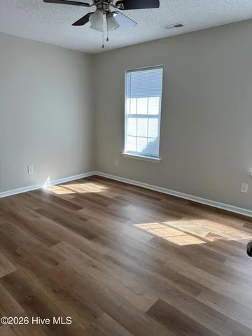 $1,750 | 4906 Woodbrook Drive, New Bern, NC 28562