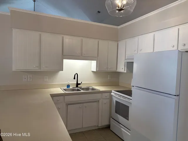 $1,750 | 4906 Woodbrook Drive, New Bern, NC 28562