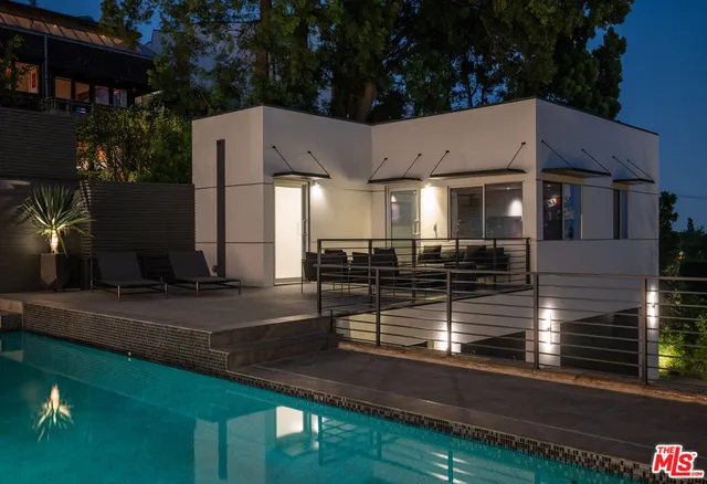 $5,800,000 | 1545 Sunset Plaza Drive, Los Angeles, CA 90069