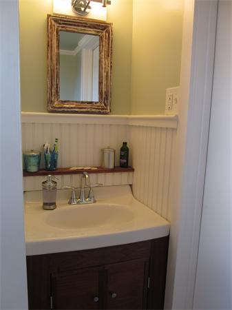 131 Circuit Road Medford, MA 02155 - Photo 18 of 23 Gallery Image 18