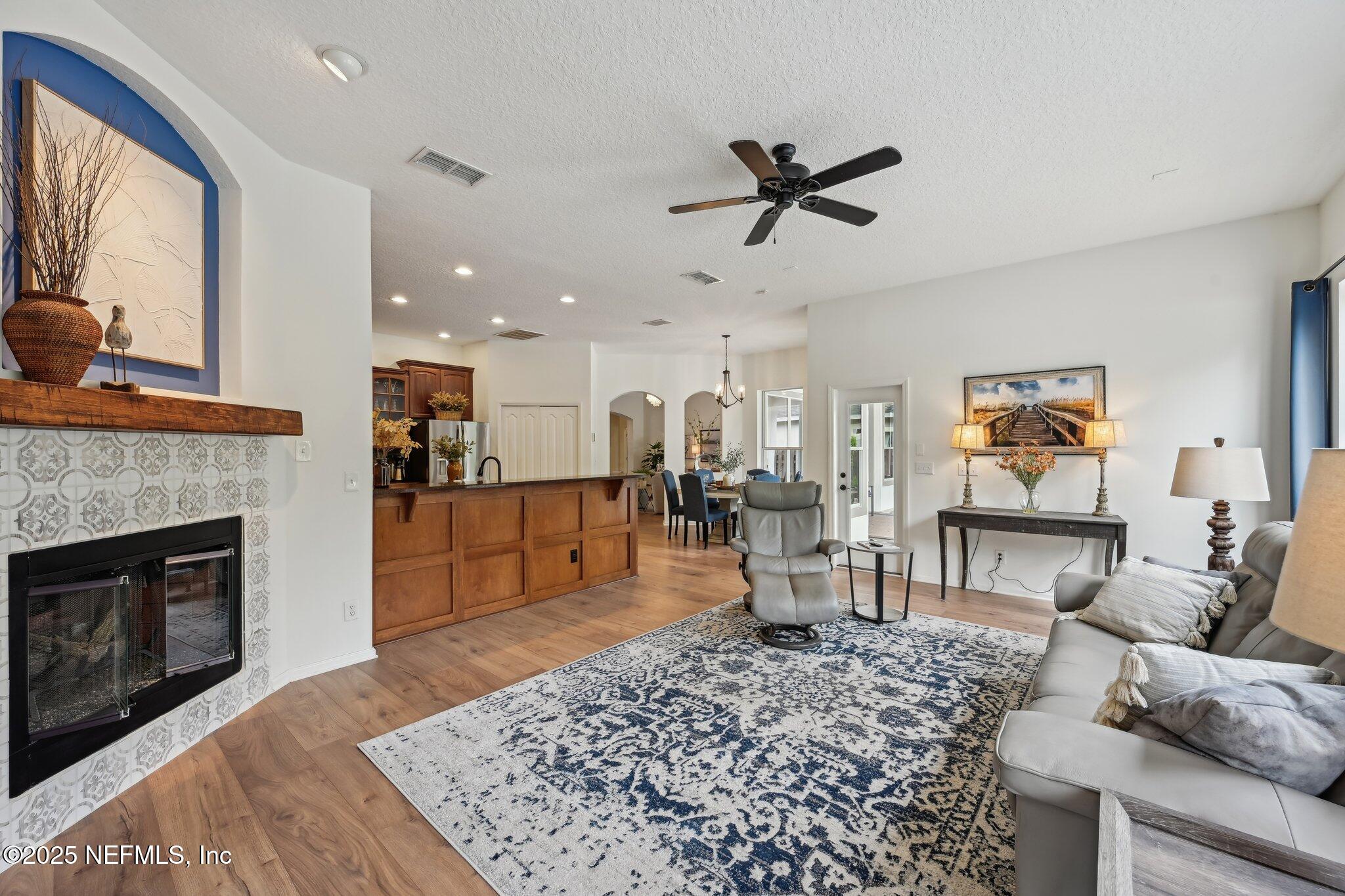 6119 White Tip Road Jacksonville, FL 32258 - Photo 28 of 83 Family room