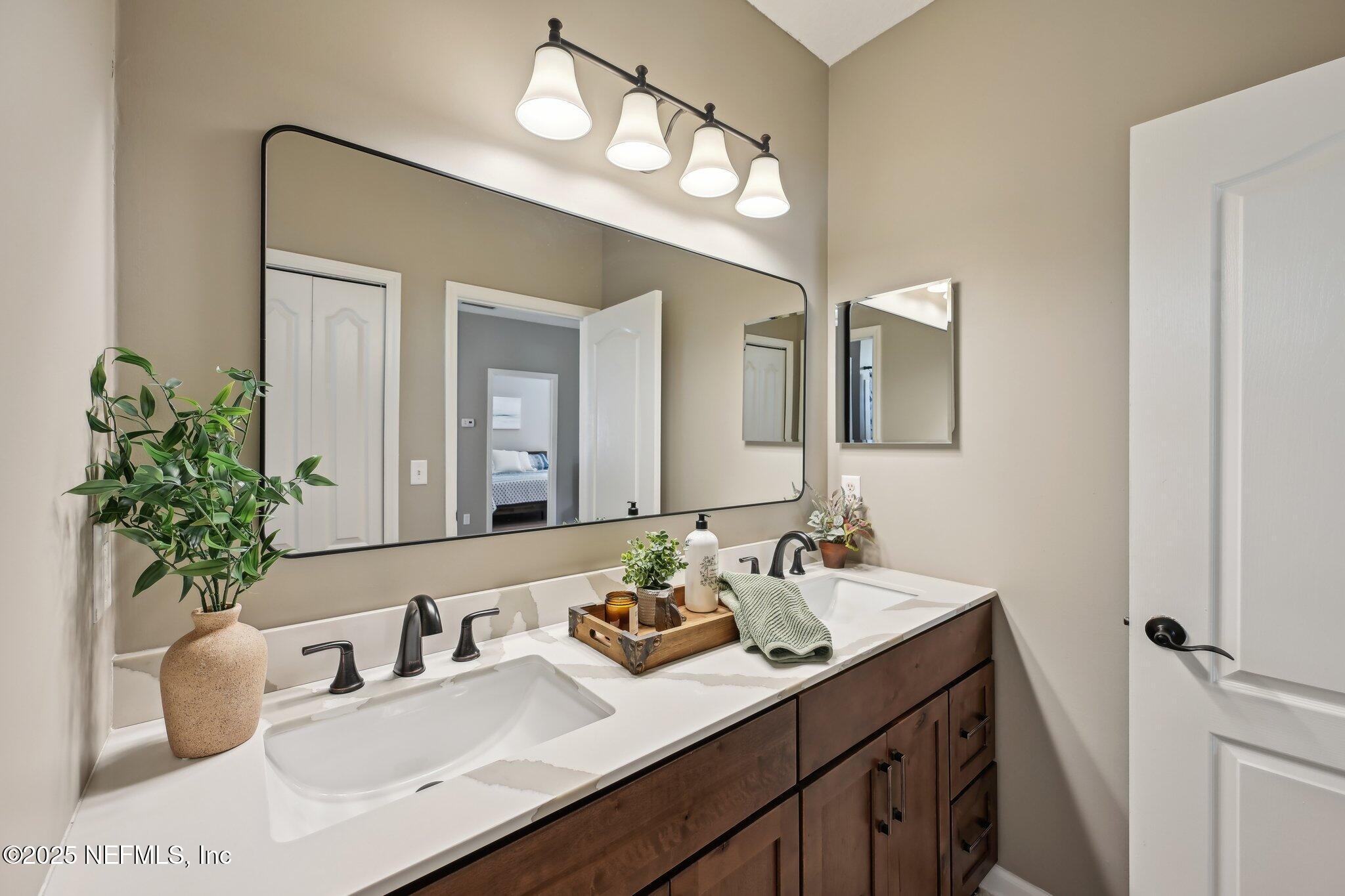 6119 White Tip Road Jacksonville, FL 32258 - Photo 54 of 83 Upstairs Bathroom #3